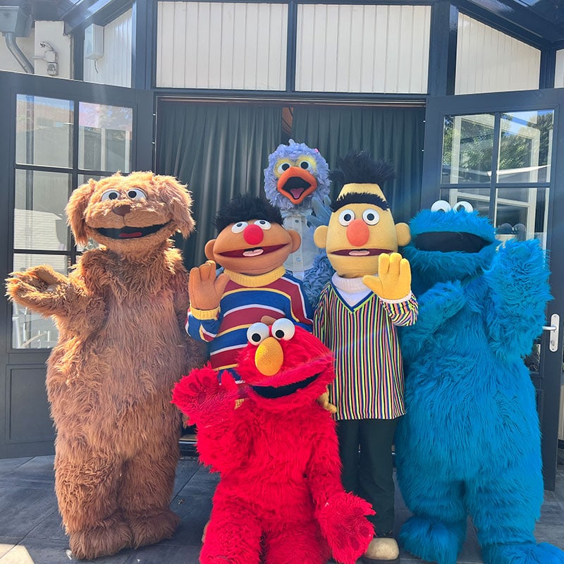 Inhuren-sesamstraat_inhuren-bert-ernie_Winkelcentrum-entertainment-1.jpg