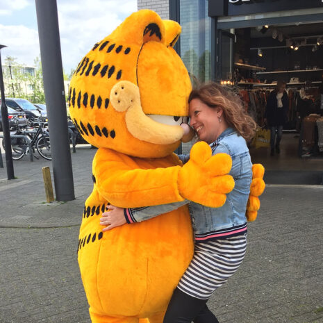 Kidshelden_Winkelcentrumpromotie_Winkelcentrum-entertainment_Garfield Garfield, inhuren, inhuren Garfield, event met Garfield, meet & greet met Garfield, meet & greet, kinderentertainment, entertainment voor kinderen, Winkelcentrumpromotie, promotie winkelcentrum, winkelcentrum entertainment, entertainment voor winkelcentrum, entertainmentbureau,